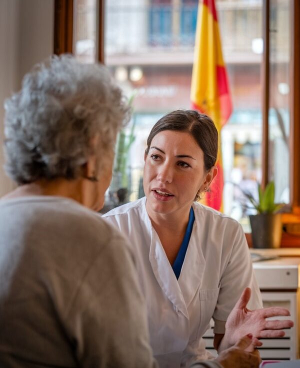 * Sistema Sanitario de España (SNS)